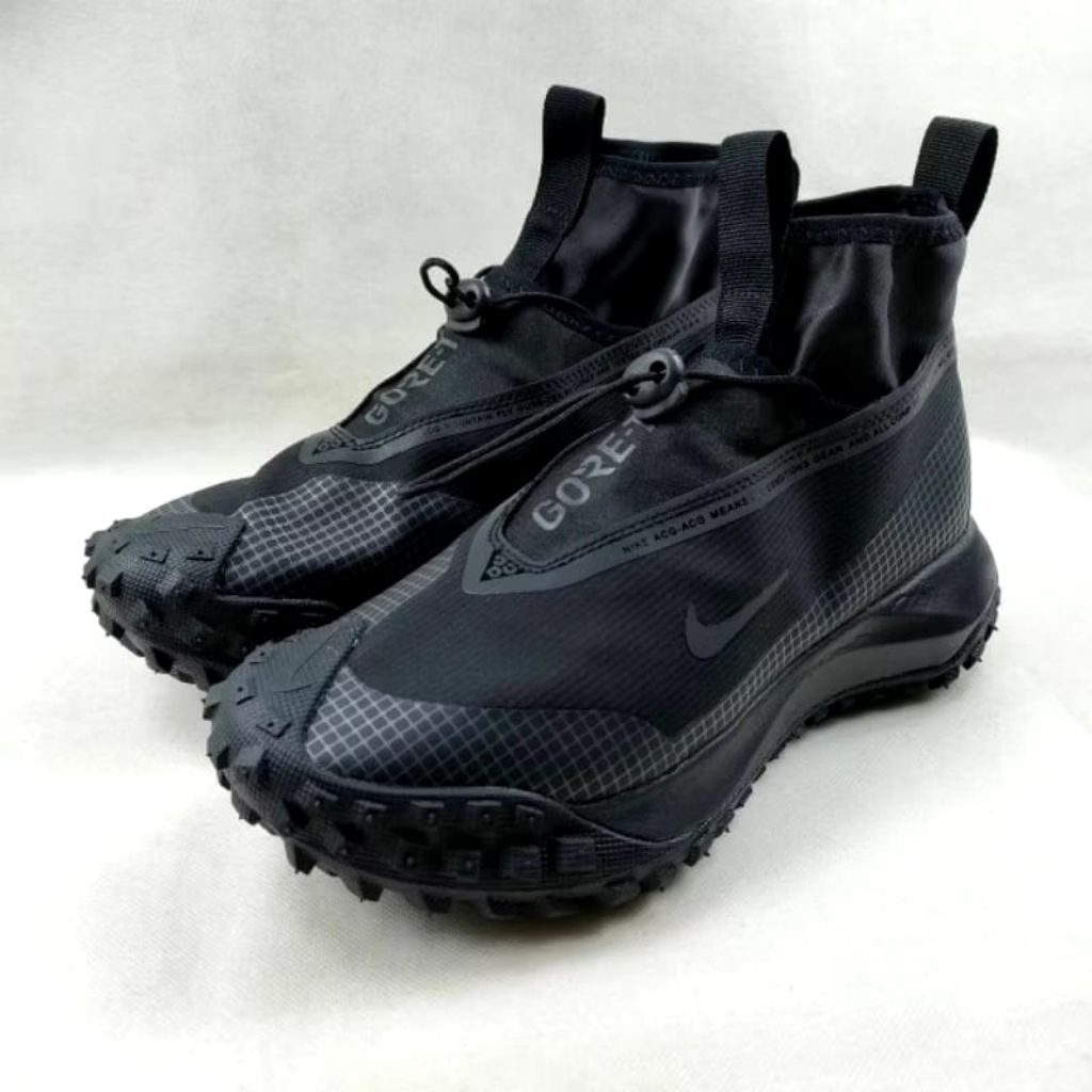 Sepatu Sneakers Nike Acg Mountain Fly Mid Full Black