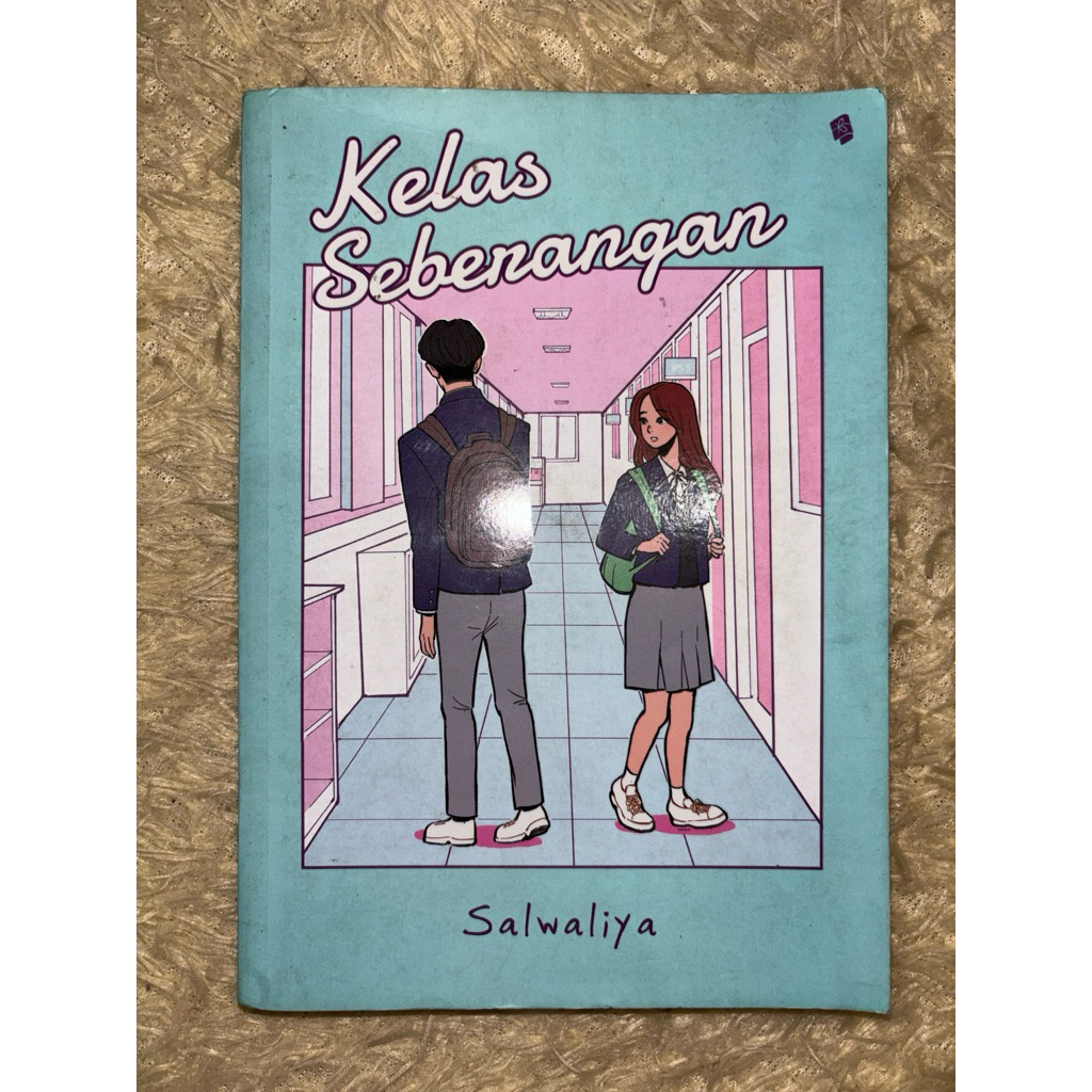PRELOVED NOVEL KELAS SEBERANGAN by SALWALIYA