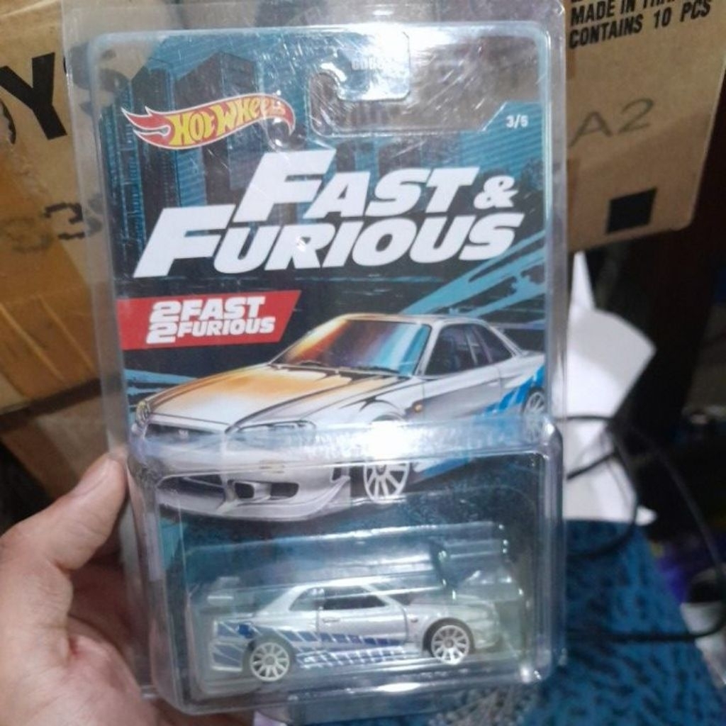 Hot WHEELS Nissan skyline r34