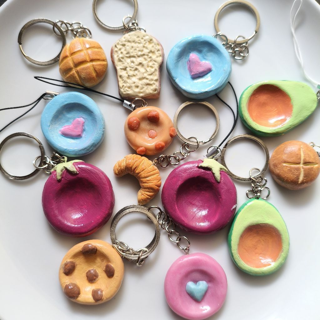 worry stone - gantungan clay - ganci