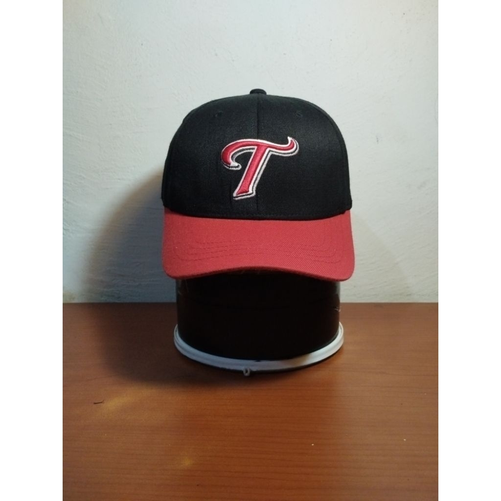 Topi Baseball Logo T Flexfit Likenew