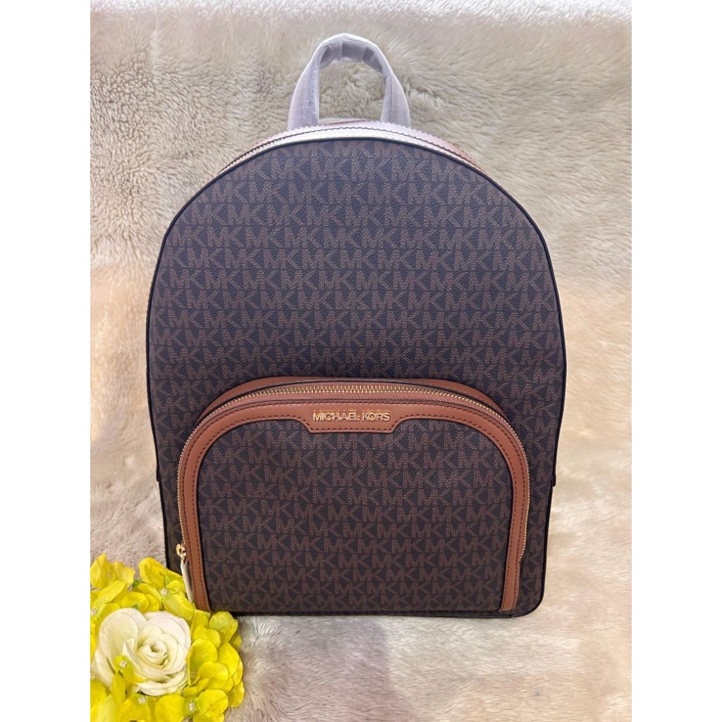 MK JAYCE LARGE ZIP BACKPACK BROWN