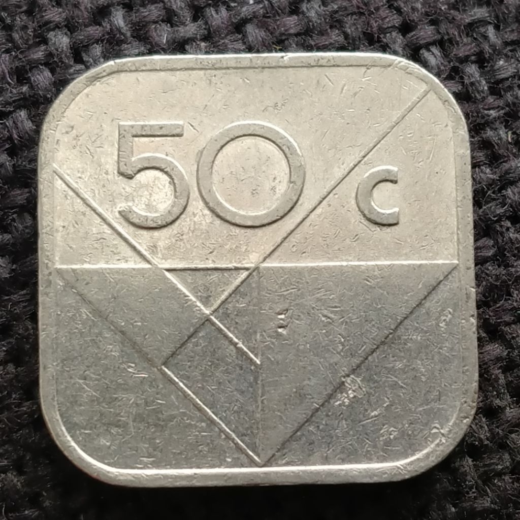 Koin Kuno Aruba 50 Cents kotak unik