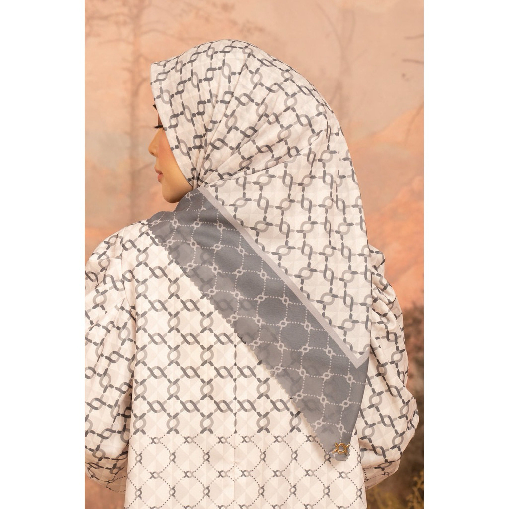 Calya Monogram scarf by wearing klamby