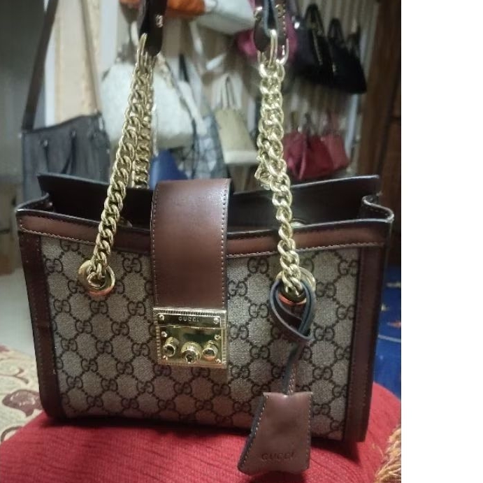 Gucci Padlock GG Supreme Shoulder Bag