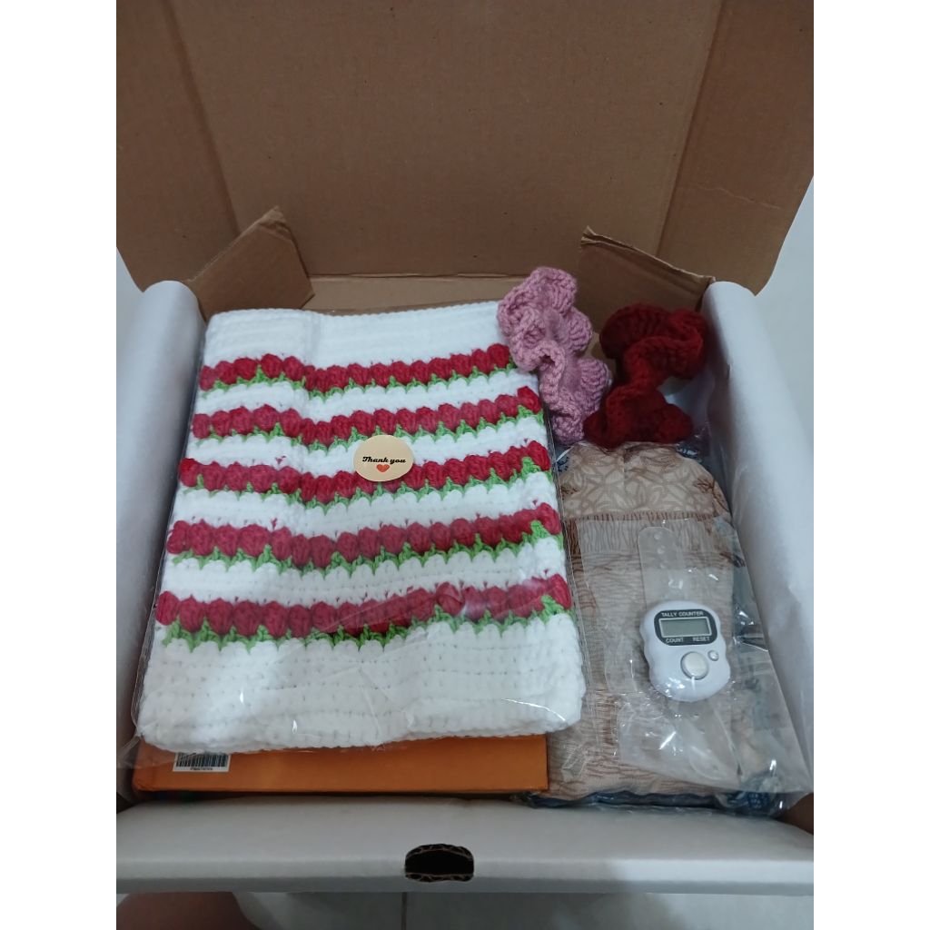 knot and co. | hampers lebaran Quran sleeve