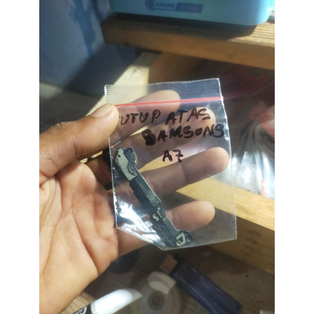 tutup mesin atas Samsung galaxy a7 2017