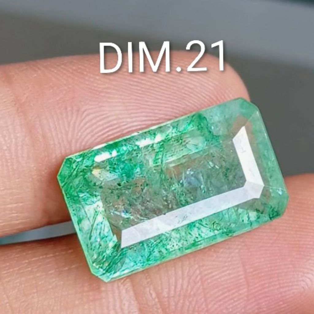 NATURAL ZAMRUD JAMRUD EMERALD BERYL COLOMBIA NATURAL CINCIN BATU PERMATA JAMRUD ZAMBRUD ZAMRUD COLOM