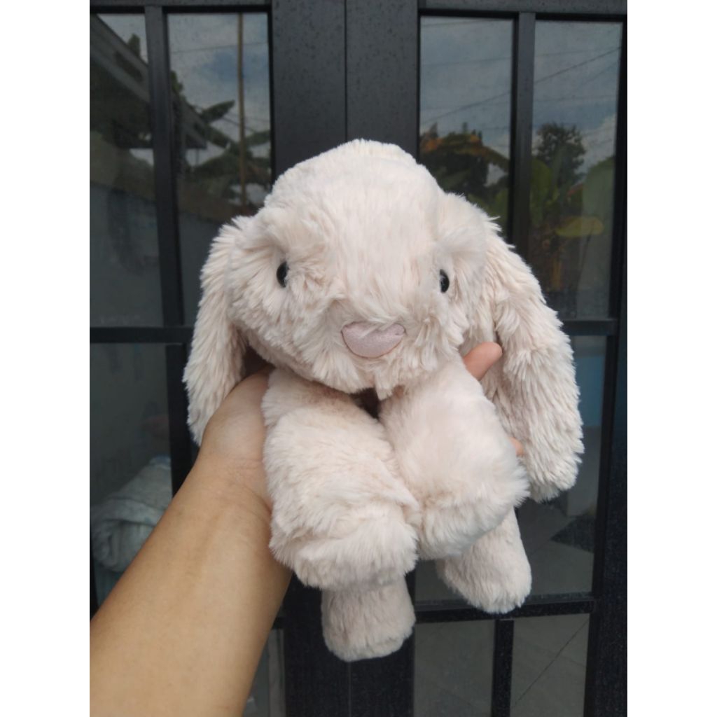 smudge bunny medium by jellycat