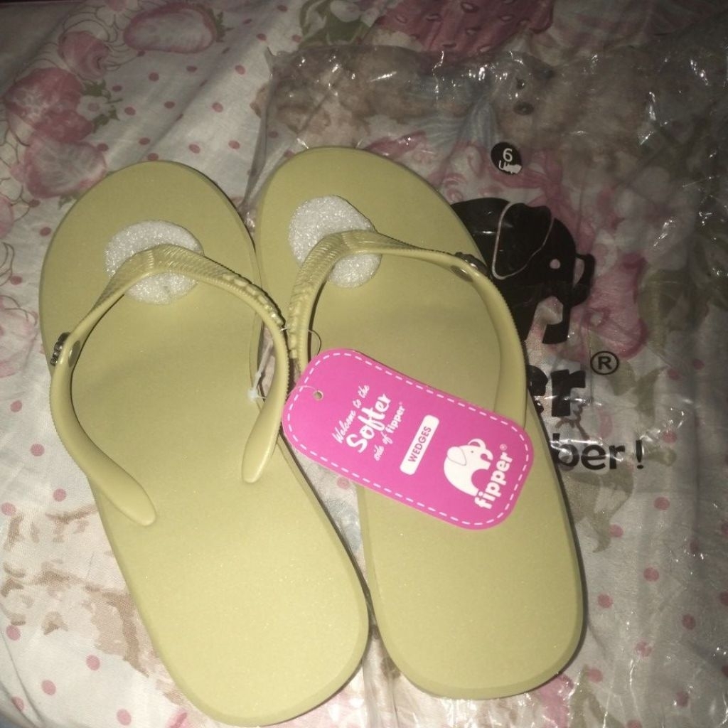 original Flipper wedges size 6