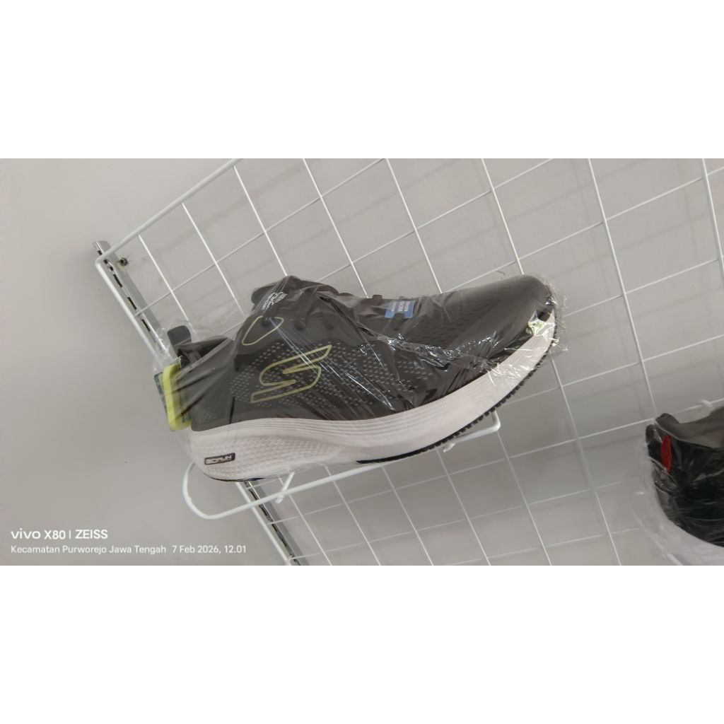 Sepatu Skechers Slip In Vertex original