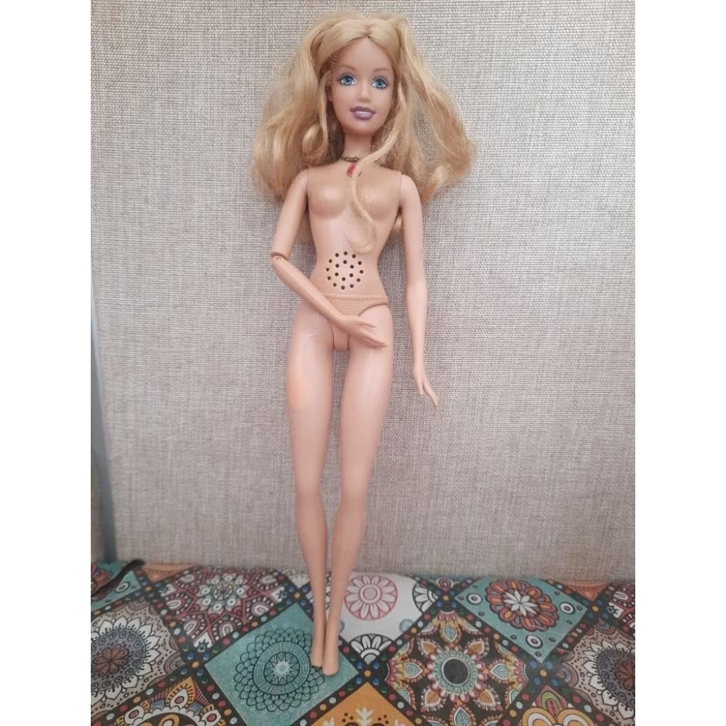 Barbie Rosella  Island Princess