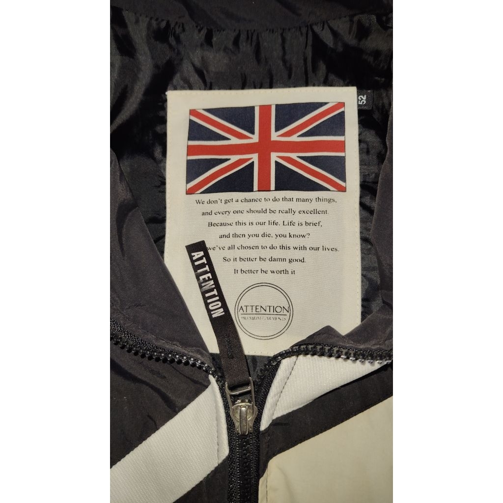 Attention HEXAR Windbreaker Jacket