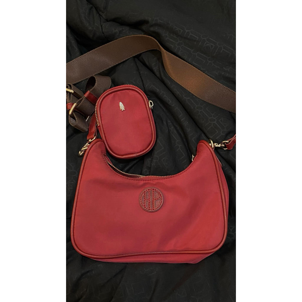 hush pupies crescent shoulder bag with mini pouch tas bahu hush puppies