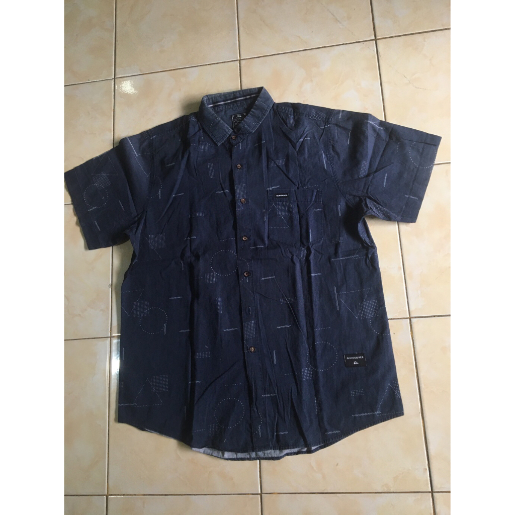 Kemeja Pria Brand Quicksilver