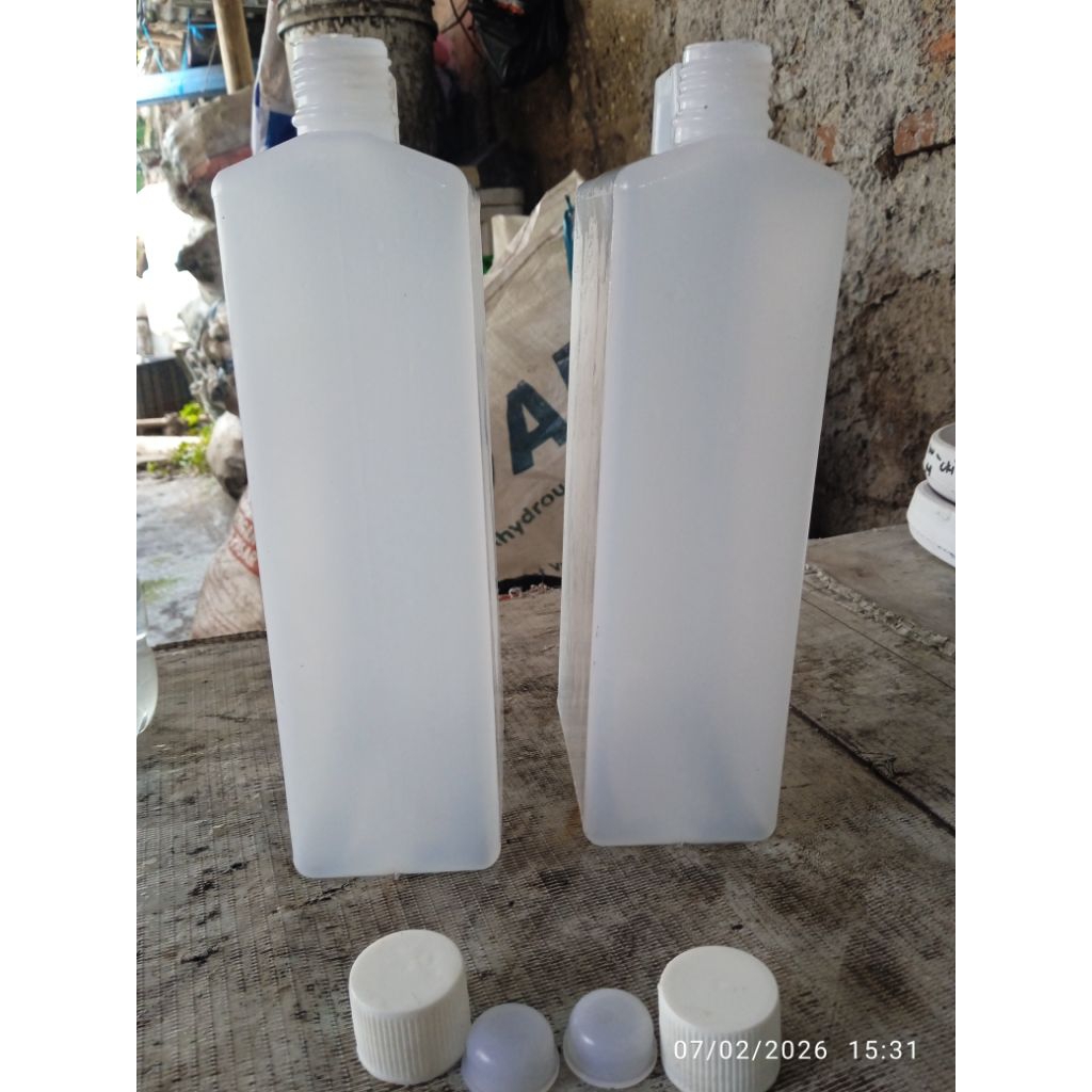 Drigen jerigen 1 liter Tinggi (bekas pake)