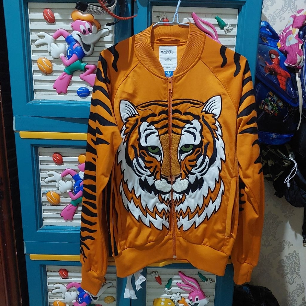 adidas jeremy scott tiger