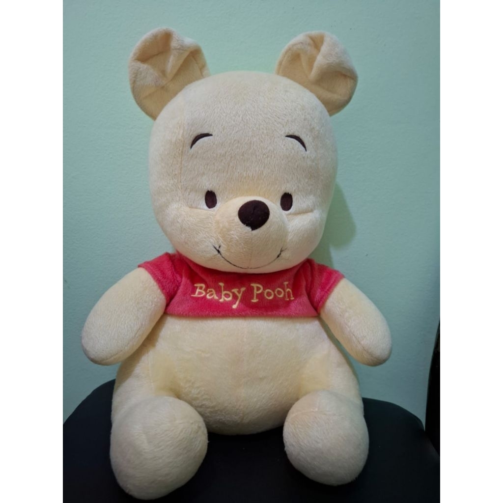 boneka pooh besar