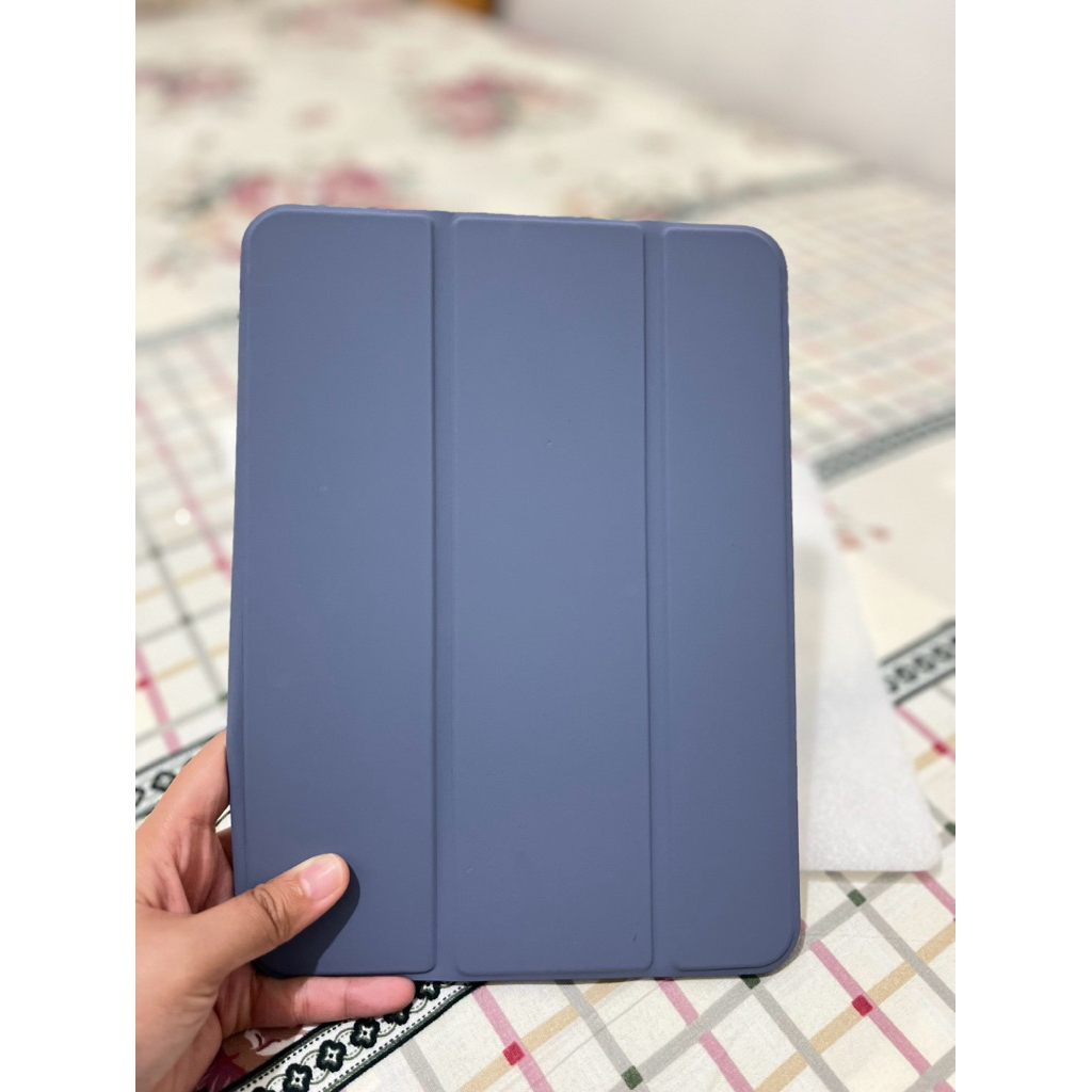 case iPad gen 11 2025 preloved