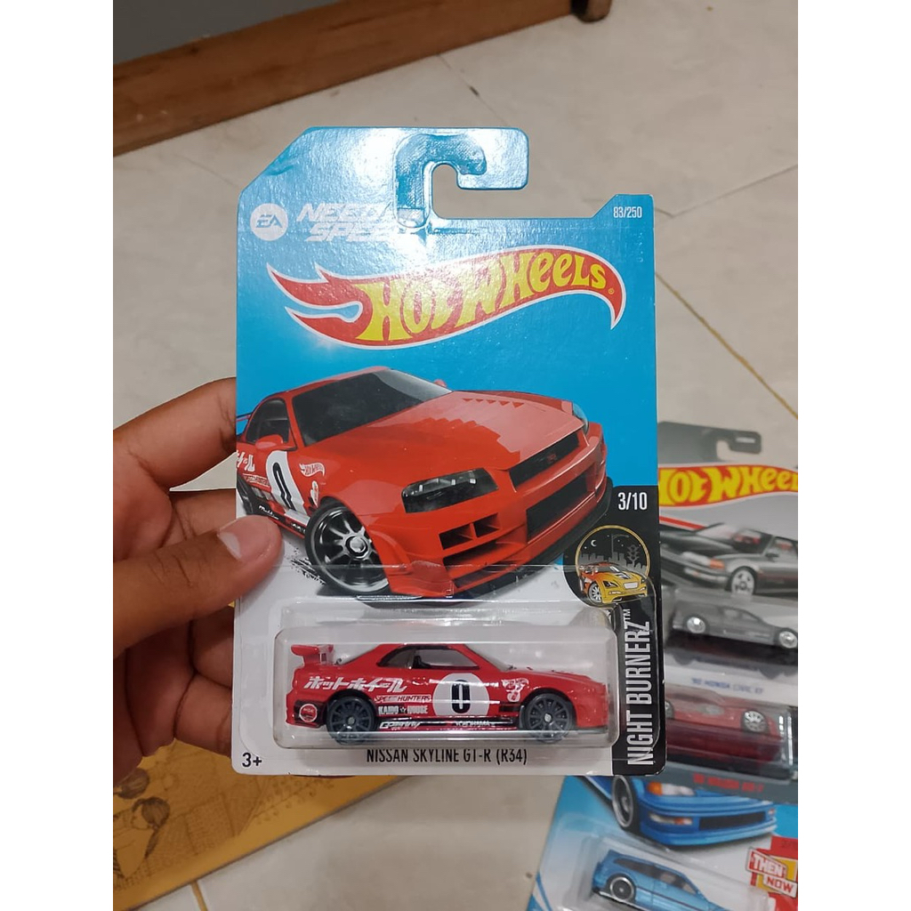 HOTWHEELS NISSAN SKYLINE R-34