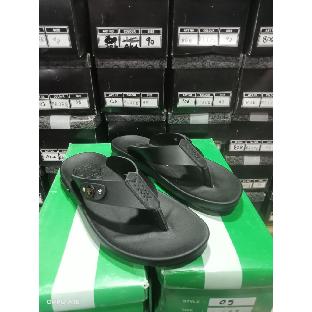 sandal slop pria sendal philipp plein