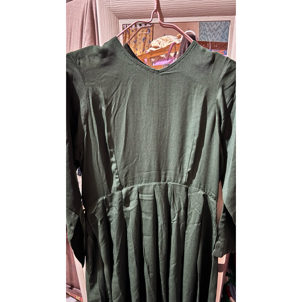 Gamis Hijau Botol