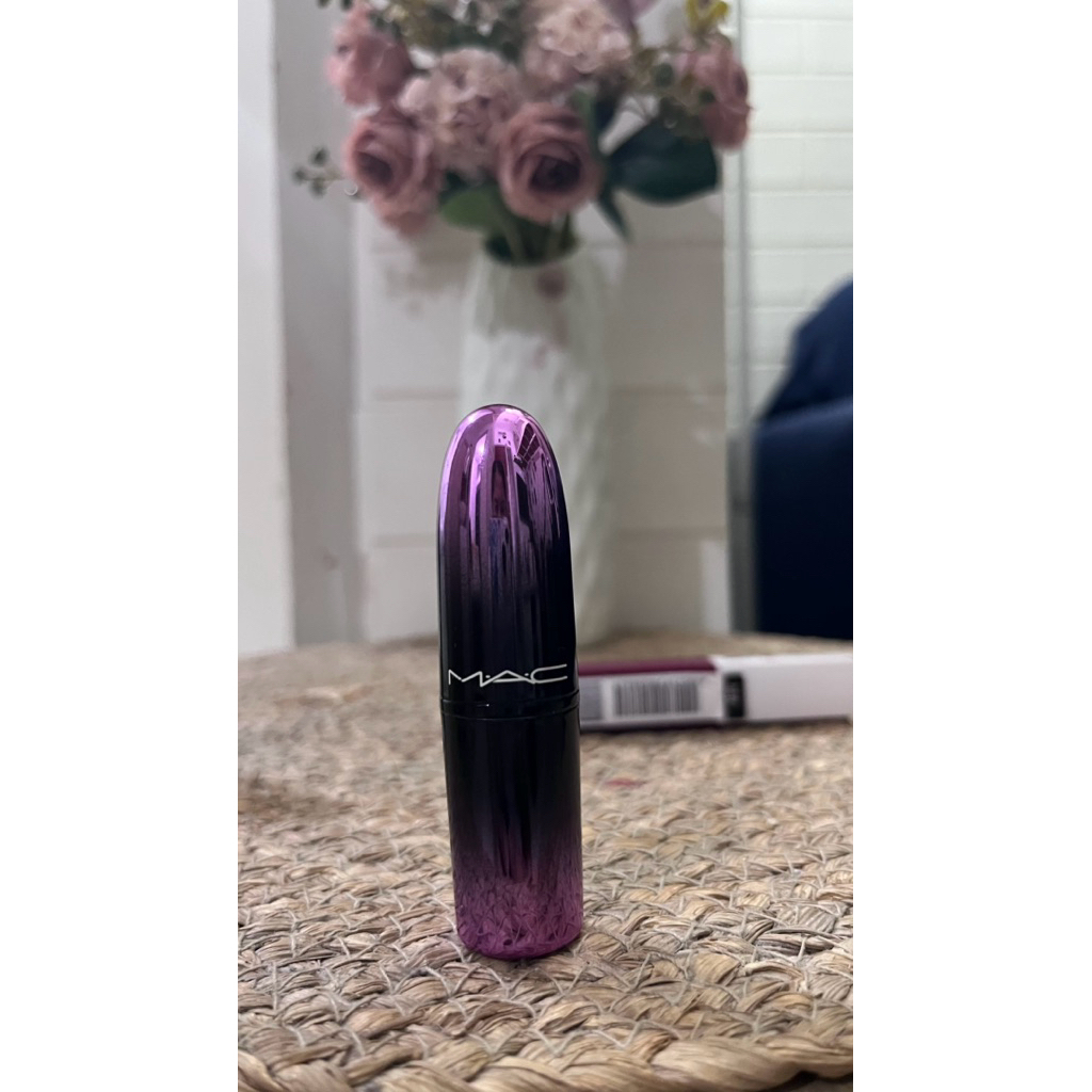 MAC LIPSTICK PRELOVED