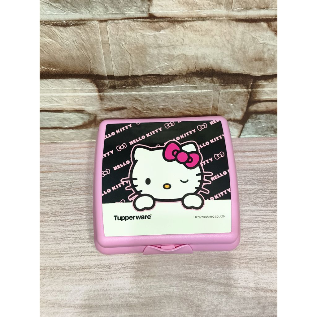 Kotak bekal Tupperware Lunch Box Snack Keeper