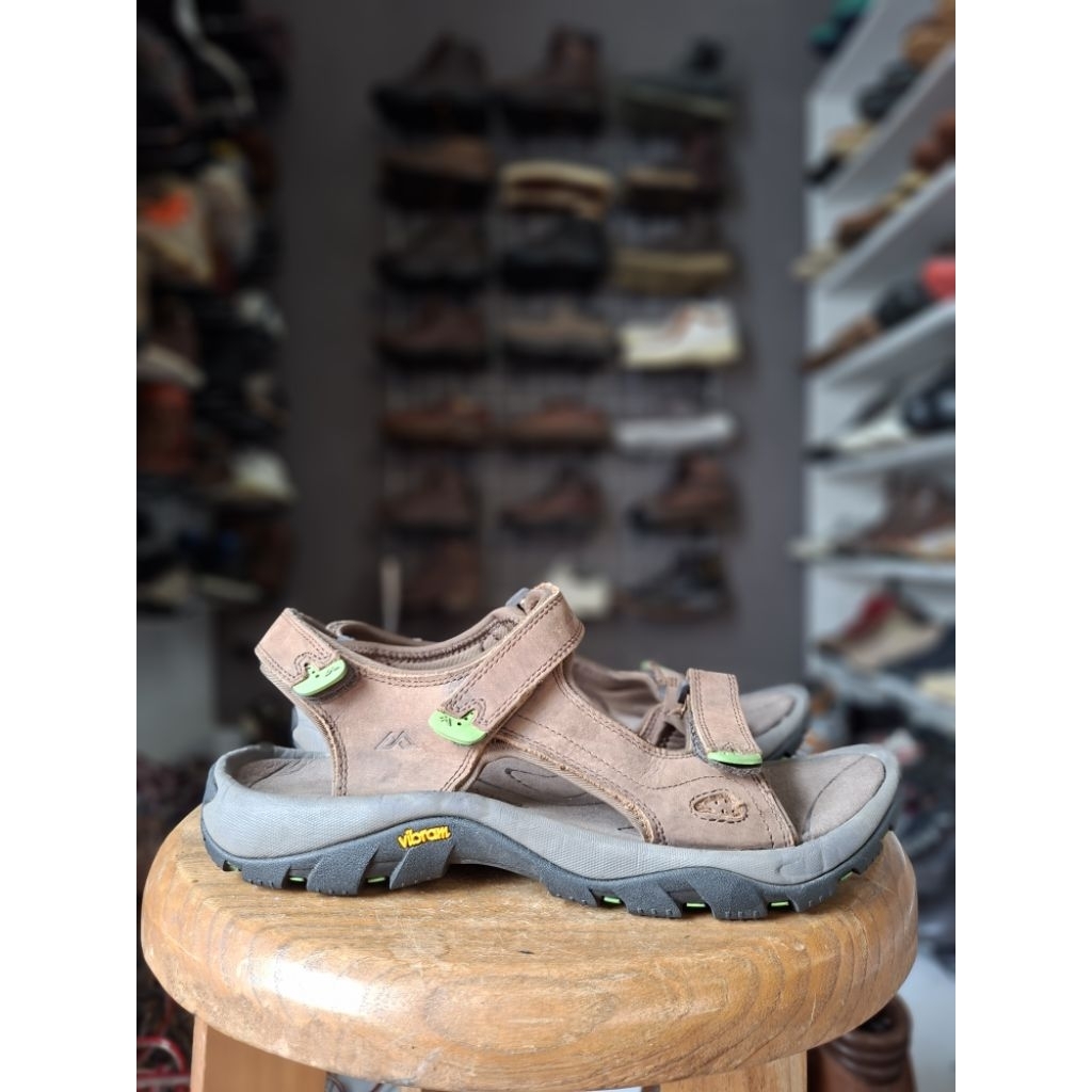 sandal gunung KATHMANDU vibram size 44