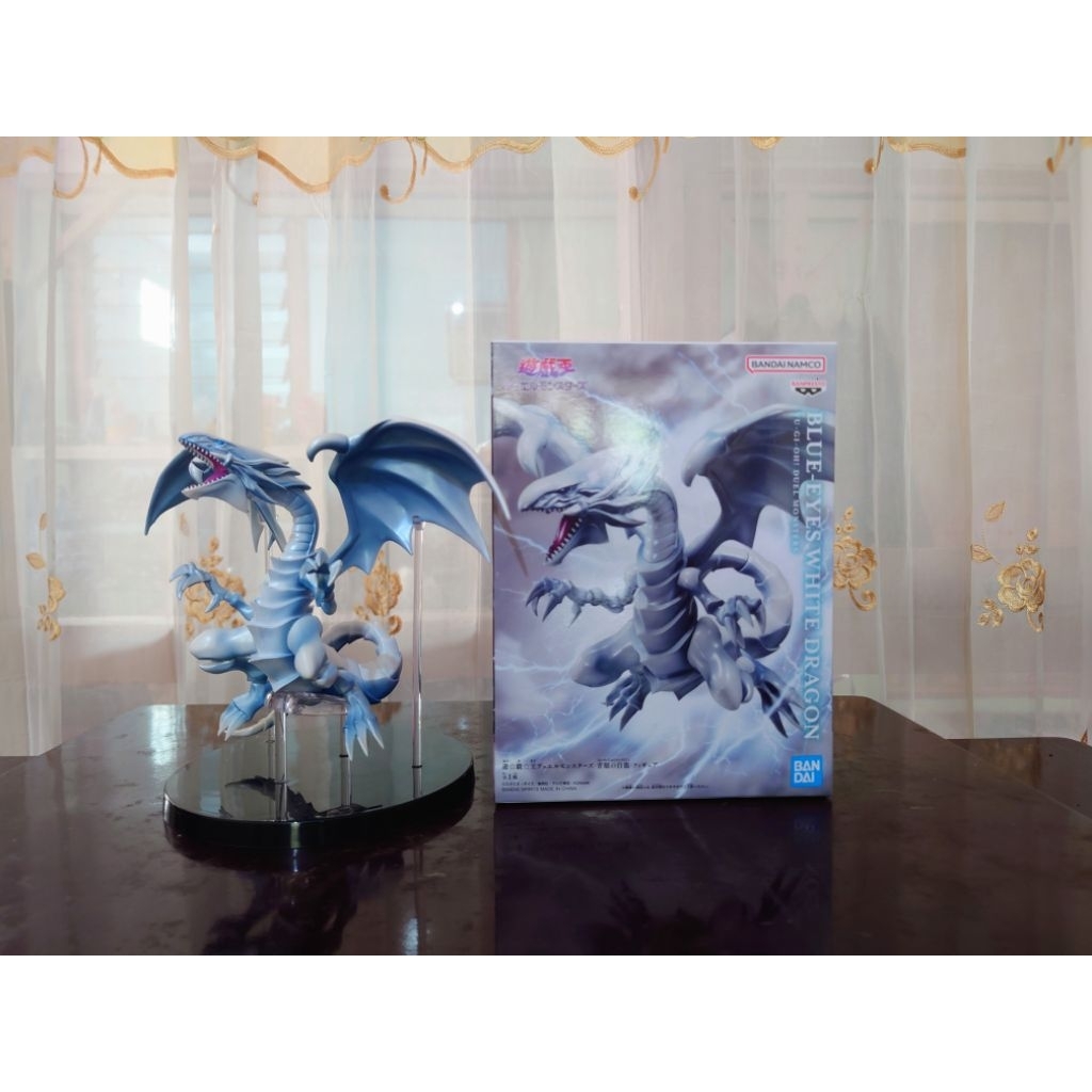 Banpresto Bandai Blue Eyes White Dragon Figure