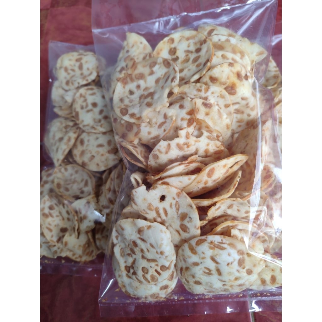 KERIPIK TEMPE SAGU – TIPIS, RENYAH & GURIH DI JAMIN KETAGIHAN