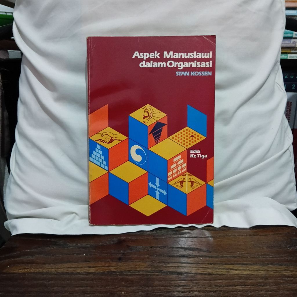 BUKU ASPEK MANUSIAWI DALAM ORGANISASI