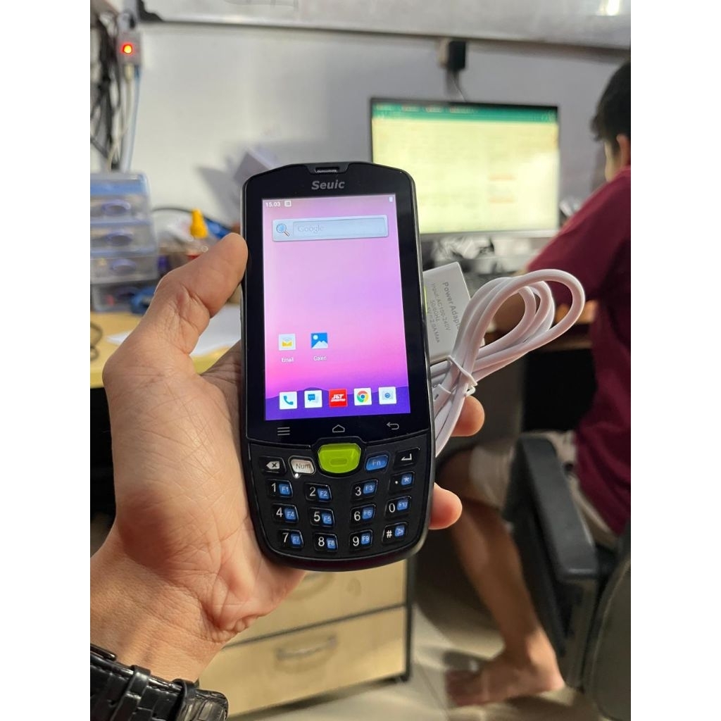 Scanner Seuic scand PDA ori expidisi JNT EXPRESS bonus charger ori dijamin untuk scan paket expidisi