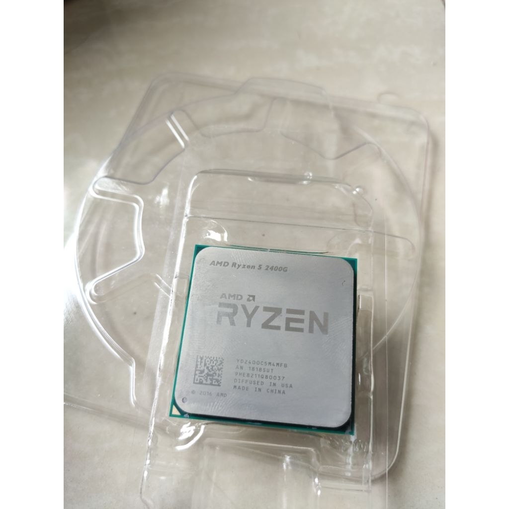 AMD Ryzen 5 2400g with internal gpu