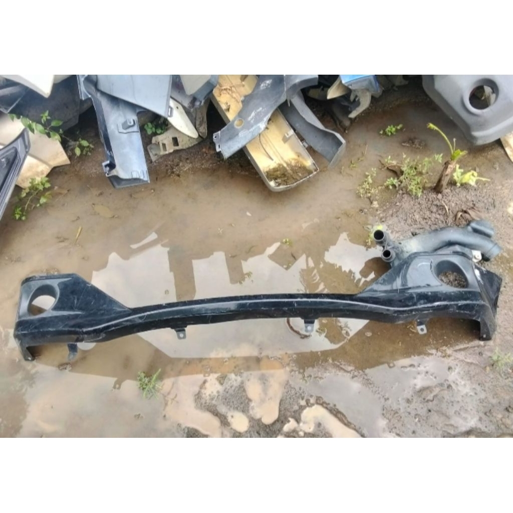 bodikit depan Etios Valco