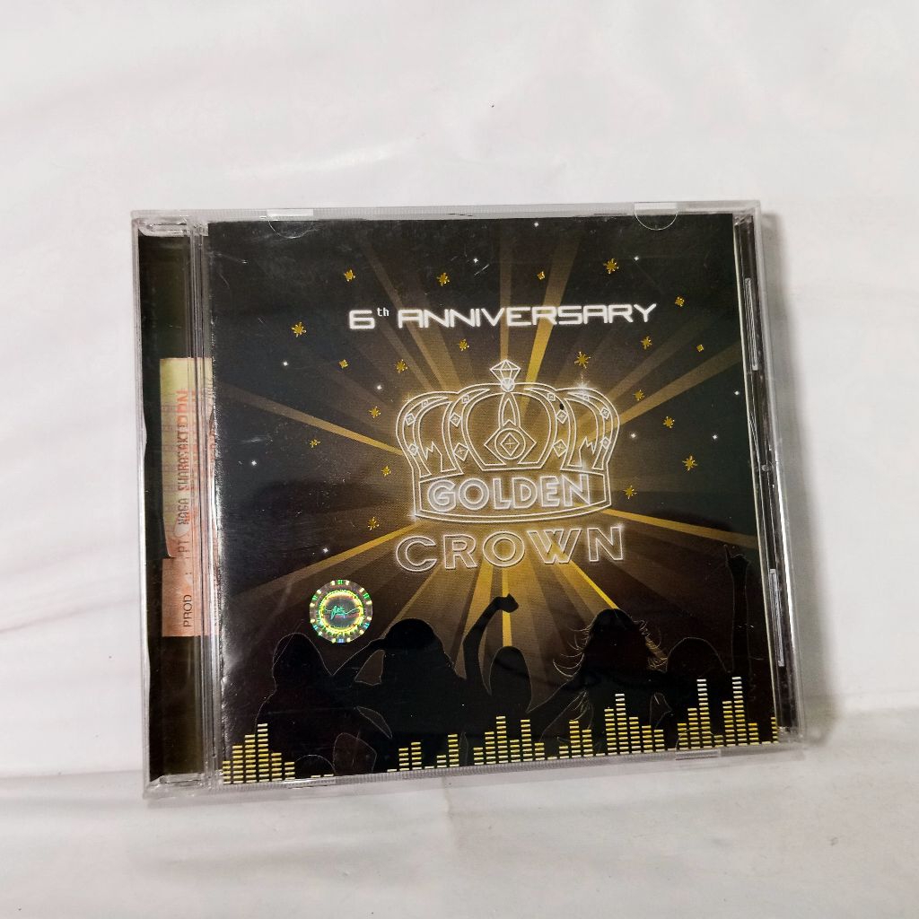 CD 6th Anniversary Golden Crown - Kuburan Wali T2 The Rain VA