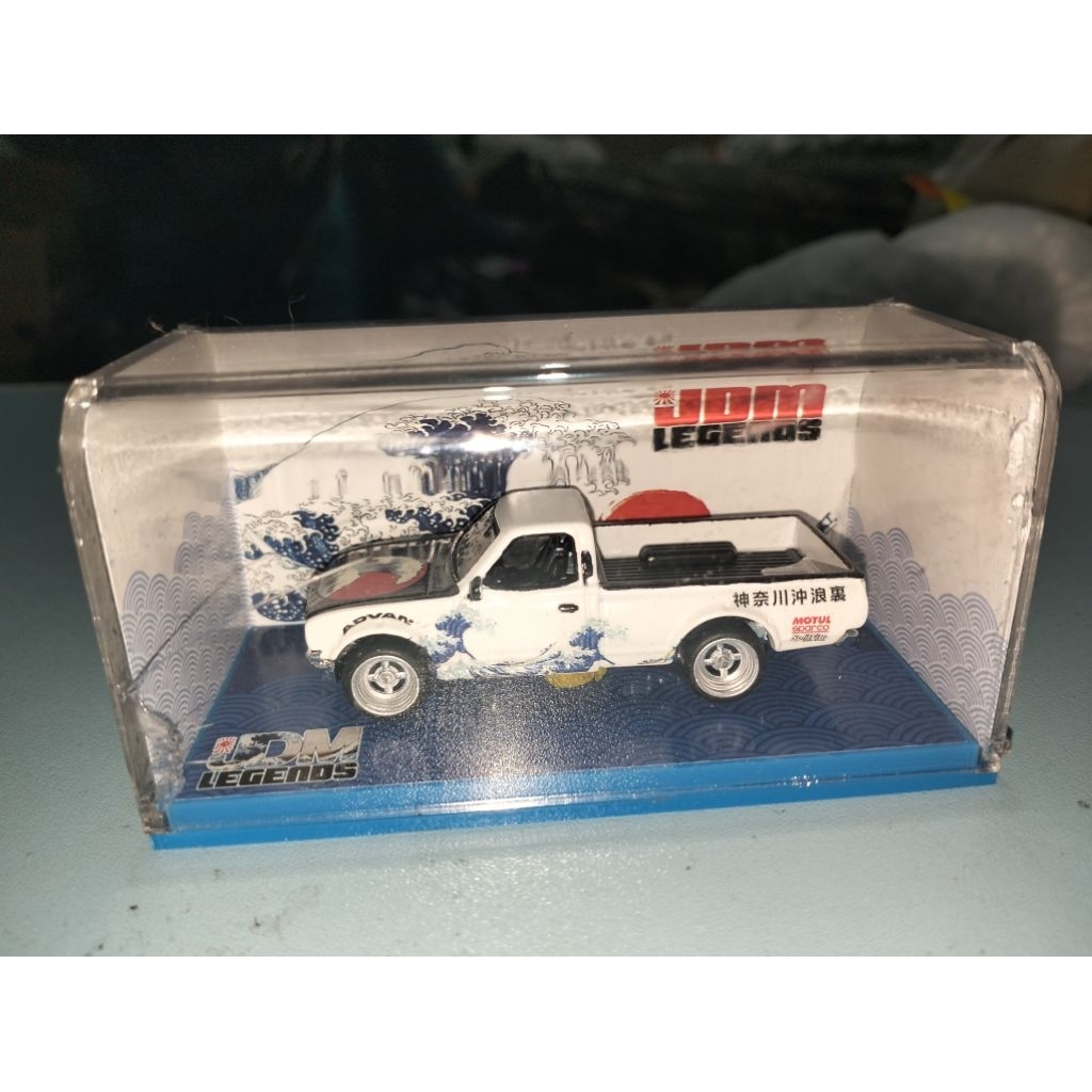 Custom Hot Wheels Datsun 620 (repaint, detail decal dan ban karet) Free Acrilyc