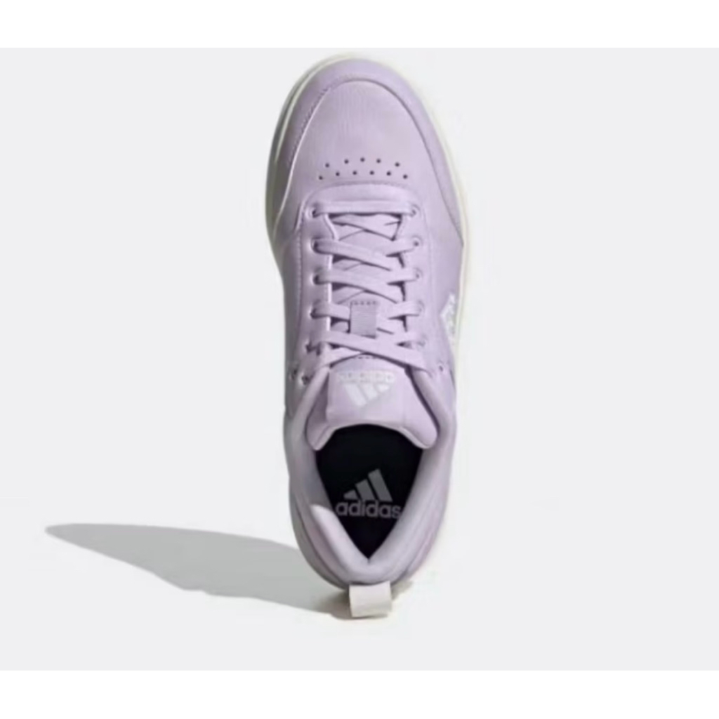 Sepatu Adidas tennis women
