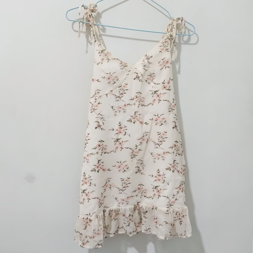 Preloved bekas second Yellow Flower Mini Dress | Gaun pendek kuning bunga peach sundress pita rumbai