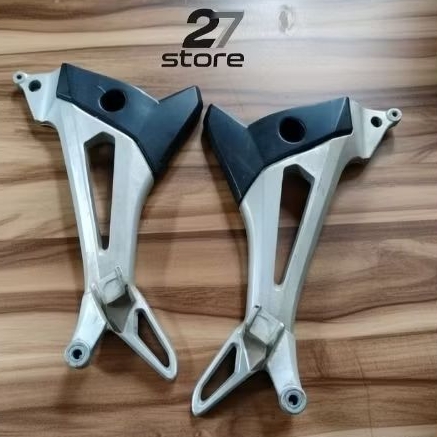 foot step belakang supra x 125 batman original