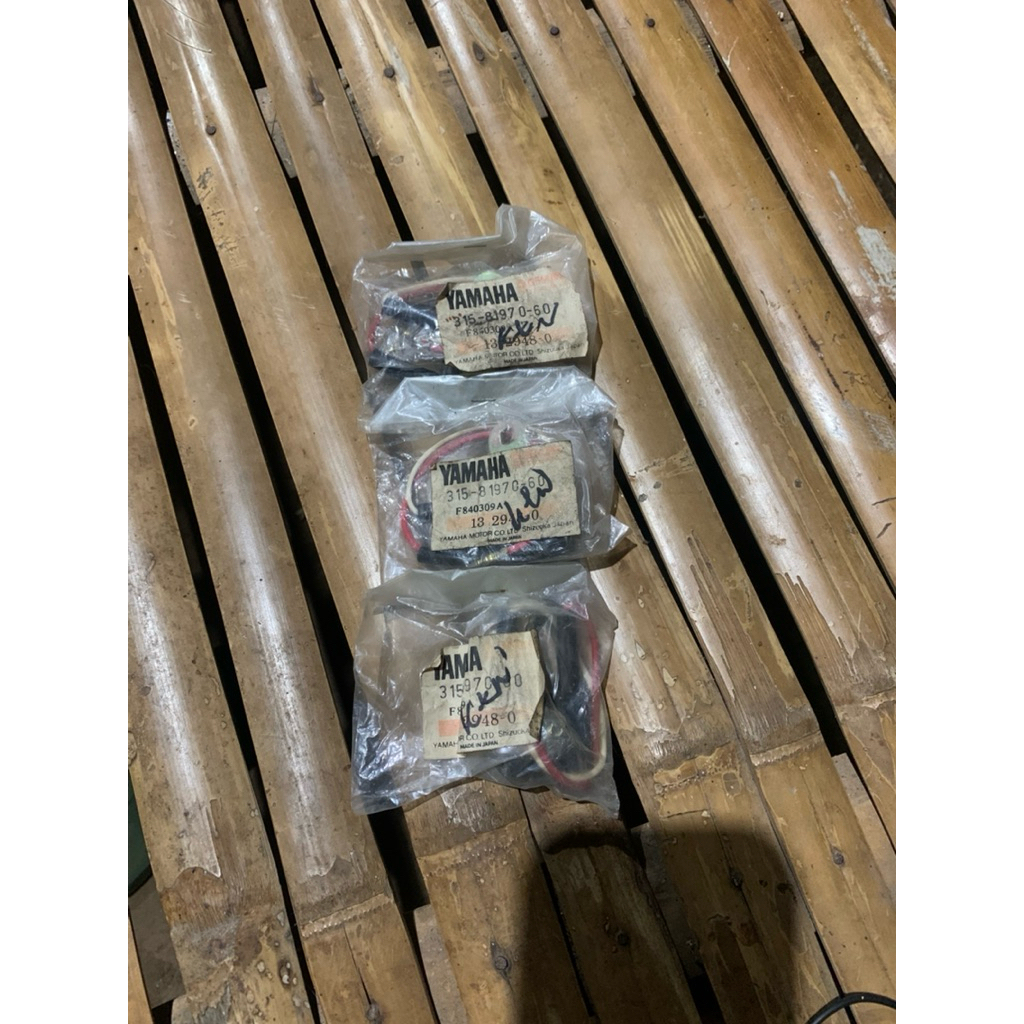 regulator kiprok yamaha v75 NOS