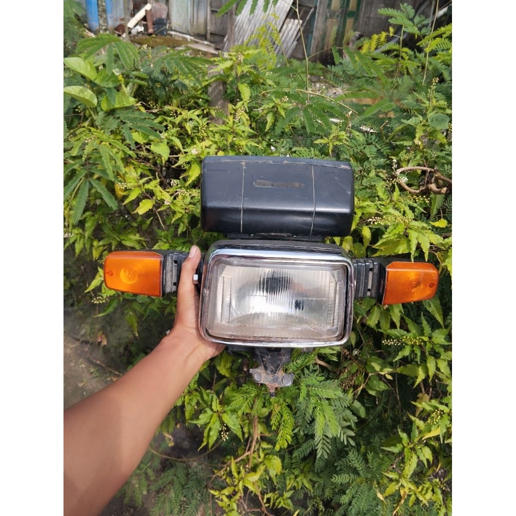 Lampu depan GL Max set