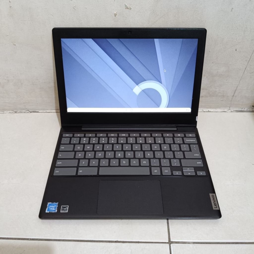 Notebook Lenovo Ideapad 3 Chromebook 11GL05, Seri Terbaru, Masih Mulus Dan Normal, Model Ringan Slim