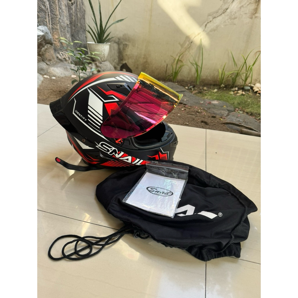 Helm fullface snail ffs1
