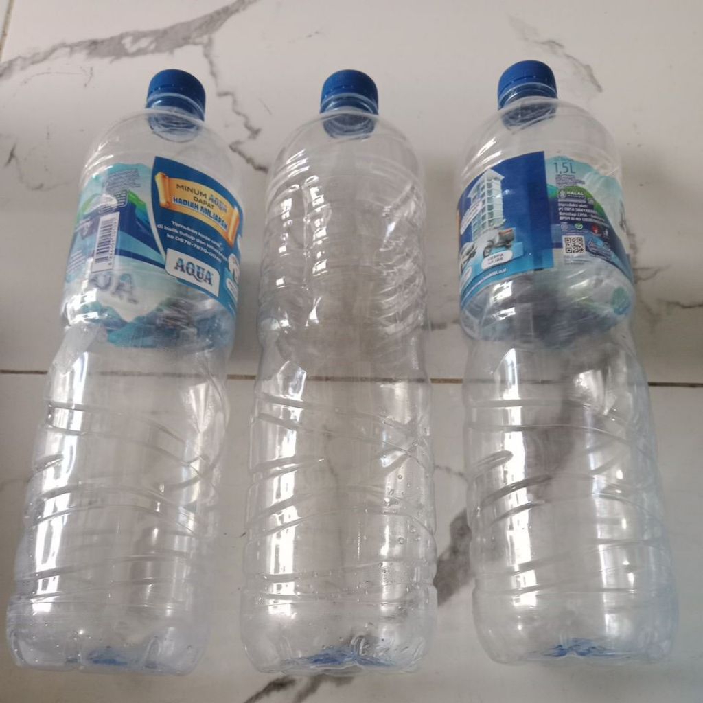 aqua botol bekas layak pakai 1.5 liter 35 pcs