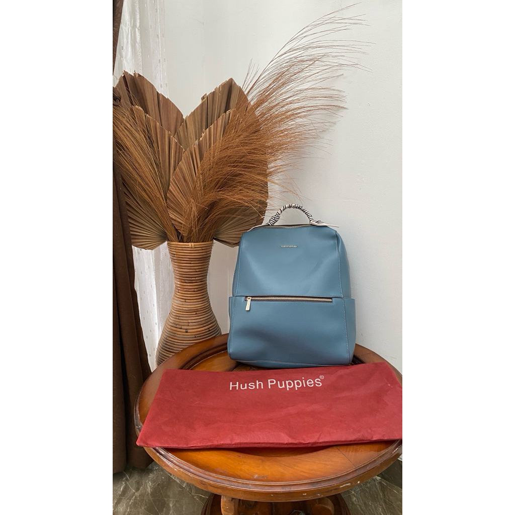 Tas Ransel Hush puppies