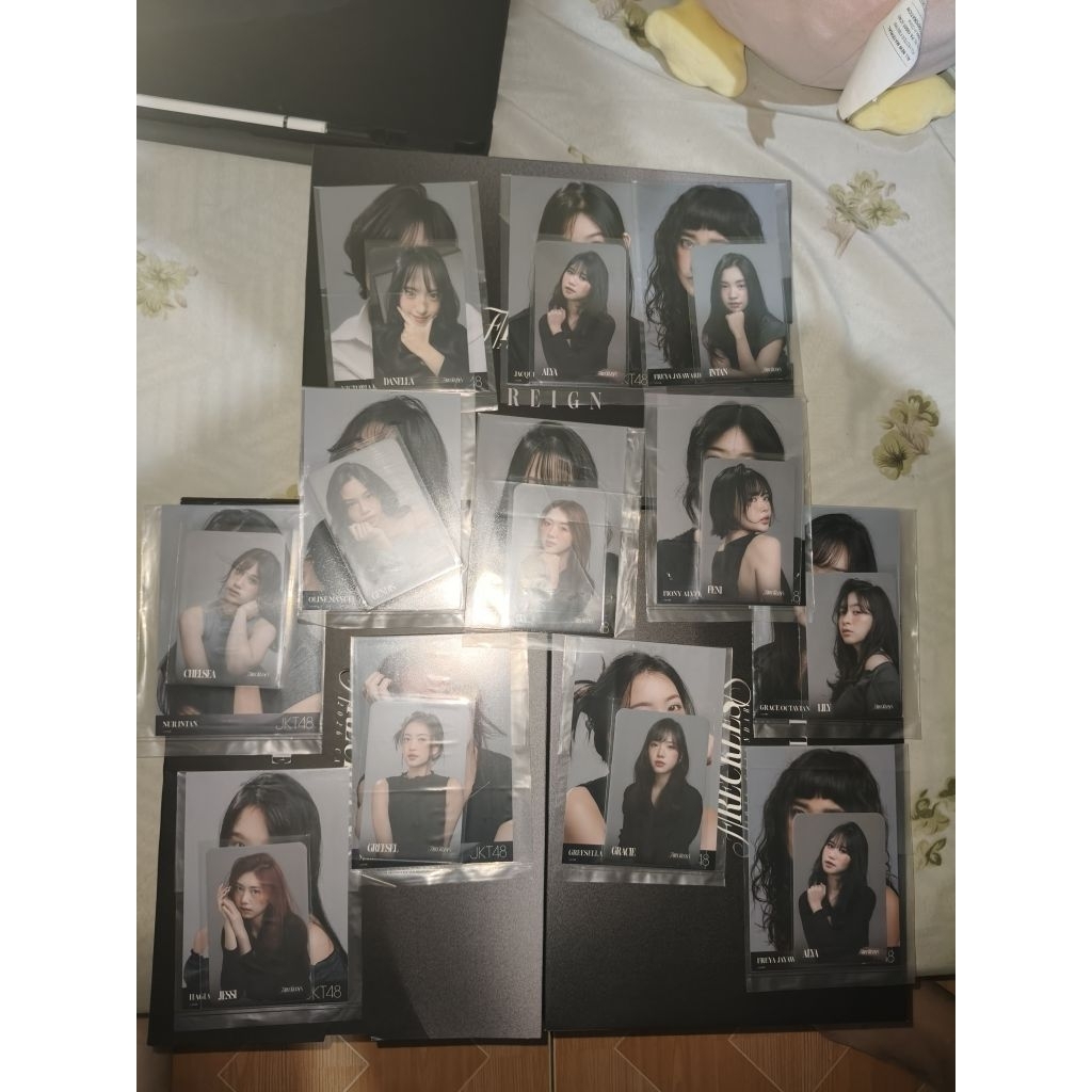 PP, PC KALENDER 2026 JKT48 FRECKLESS