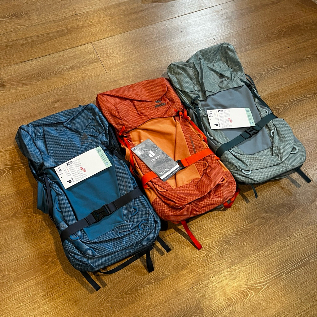 Tas gunung carrier ultralight Deuter aircontact ultra 50+5