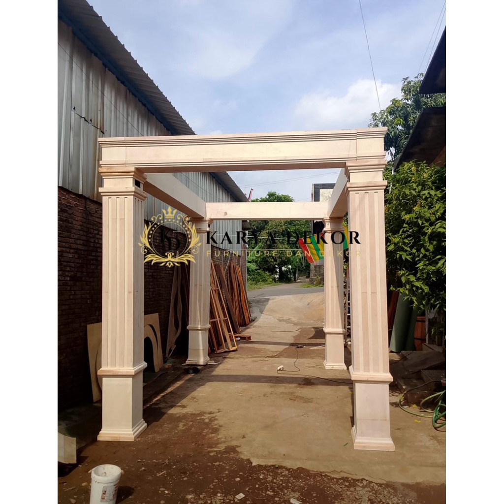 pergola pernikahan / wedding pergola / gazebo pernikahan / pintu masuk pernikahan