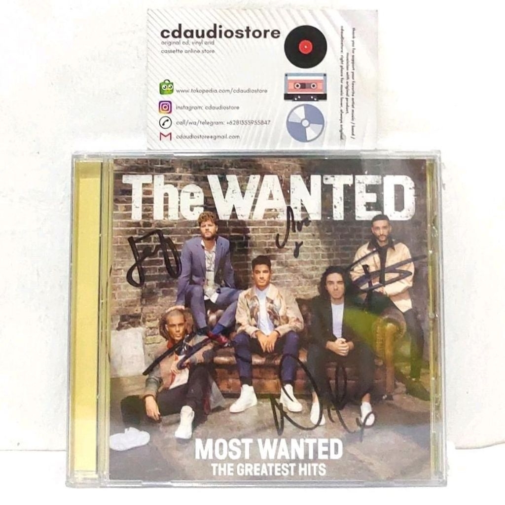 CD THE WANTED - MOST WANTED GREATEST HITS SIGNED